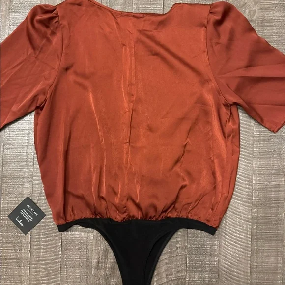 Lulu's Terracotta and Black Bodysuit size M - Picture 5 of 5
